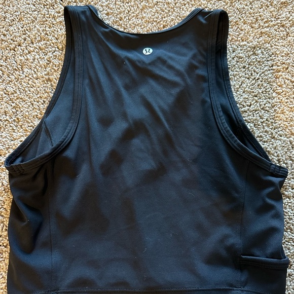 Lululemon Cropped Tank size 6 - Picture 2 of 2